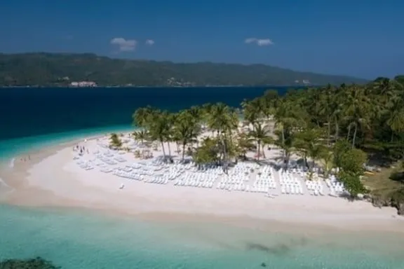 El Limon Waterfall & Bacardi Island