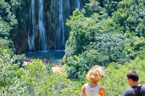 Samana Runners with El Limon Waterfall